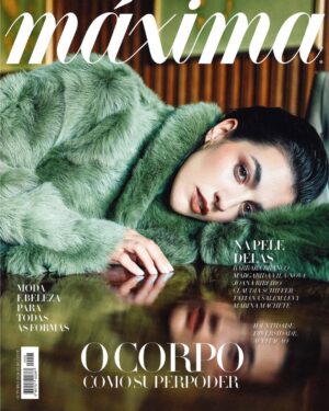 Bárbara Branco Instagram - O corpo como superpoder. O 36º aniversário da Máxima celebra-se num número especial para colecionar. A 30 de outubro, nas bancas.
 
Capa @_barbarabranco_  1/3
Realização de Larissa Marinho @larissamrsa
Fotografia de Frederico Martins @frederico__martins
Cabelos e Maquilhagem
de Alex Origuella @alexoriguella
Assistentes de fotografia Pedro
Sá e Guilherme Afonso @p.g.sa e @afonsereno
Assistente de Styling Maria Sampaio @gloysteinsampaio 
Entrevista e Texto @ritasilvaavelar 
Agradecimentos a @riopele.pt 
🔗 link na bio para ler mais e mais.