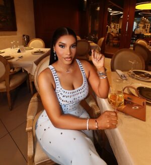 Benedicta Gafah Instagram - Soft,magnetic,joyful,peaceful and feminine ~~~ Queen B
.
.
An afternoon well spent @elpadrino.gh
.
📸 @jessofaccra_