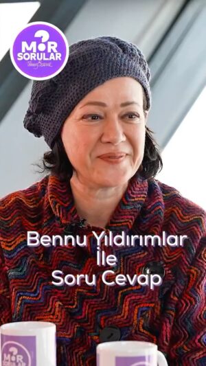 Bennu Yıldırımlar Instagram - Bennu Yıldırımlar ile soru cevap..
#morsorular #bennuyıldırımlar #tümayözokurlamorsorular #röportaj #tümayözokur #emaarskyview
