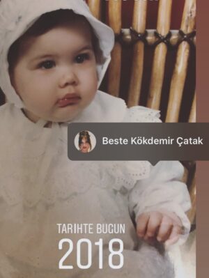 Beste Kökdemir Instagram - Çiçeklerden hayat yapmışlar 🌺