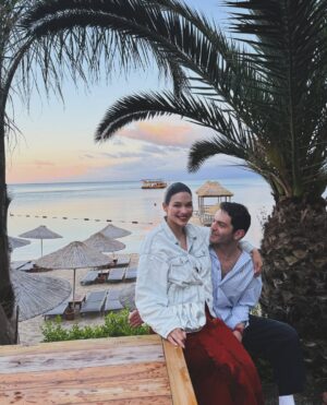 Beste Kökdemir Instagram - Öyle gelip geçiyor işte sonuçta herkesin damarları dünyayı 7 kere turlayabilir.