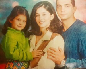 Beste Kökdemir Instagram - İyi ki doğdun kraliçe 👑
~anne/anneanne~