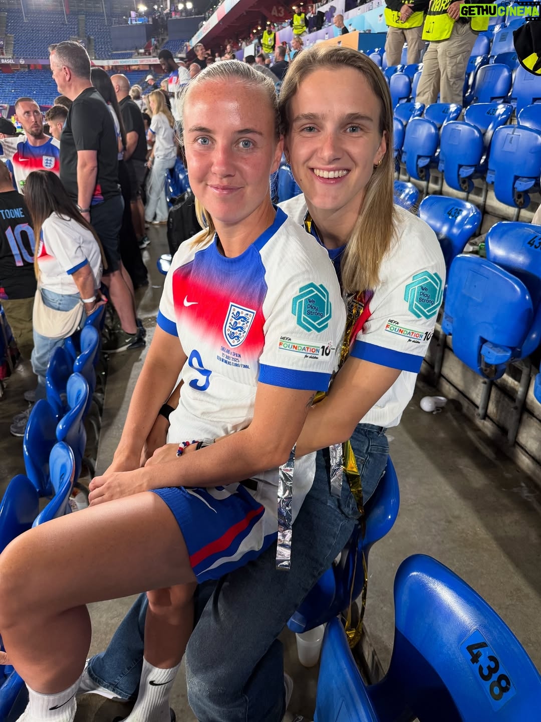 Beth Mead - 76.4K Likes - Still not over it….HOME² 🏴󠁧󠁢󠁥󠁮󠁧󠁿❤️