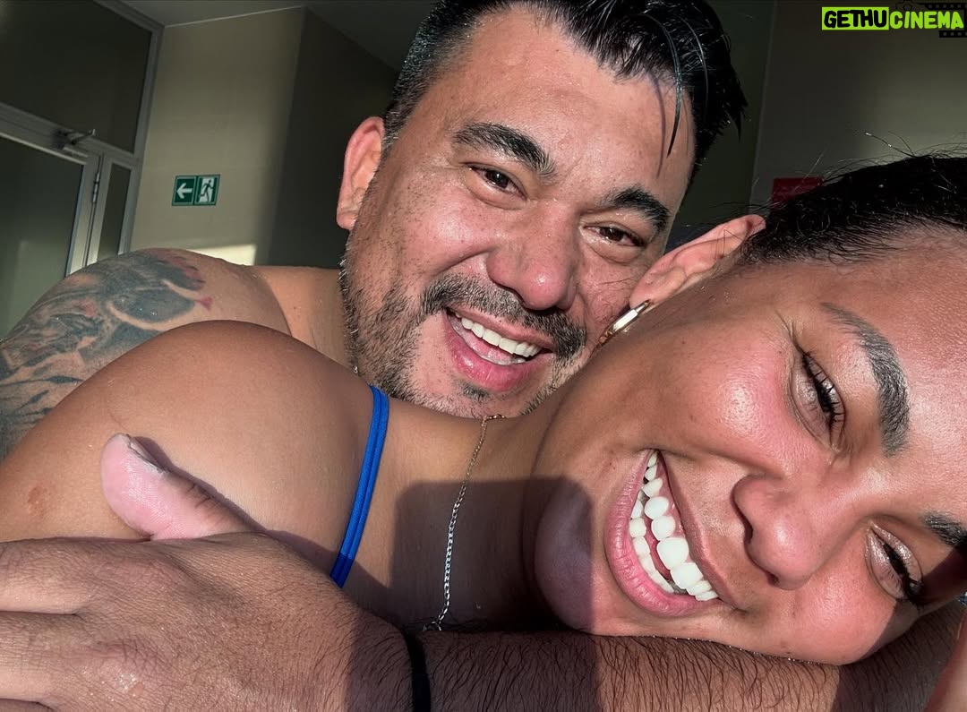 Betsy Camino - 2.9K Likes - Un año juntos amor 🥰 te amo ❤️ @betsycamino