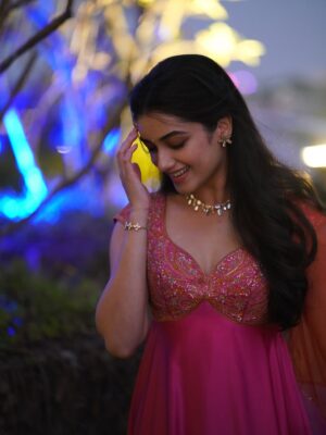 Bhagyashri Borse Instagram - They say when a girl falls in love with pink, her heart is smiling 💕