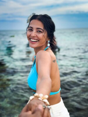 Bhaweeka Chaudhary Instagram - I love beaches, and this birthday vacation was just me and my man.
What a beautiful time we spent together 🤍

For the first time, I wasn’t celebrating my birthday as a single person 
I’m a married woman now… and honestly, I never thought I’d ever say that.
But I’m so happy I married the person who has been my best friend for the past six years.

Even though I’m phobic of deep water, the beach still calms me.
The sand, the sound of waves, the sun  everything felt just right this time 🌊✨

This birthday was simple, special, and full of love 

#birthadygirl🎉❤️🎁 #birthdaytrip #birthdayvibes