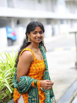 Bhoomi Shetty Instagram - The best project I’ve ever worked on is me…✨🌺
.
🧿🪬🍋🌶️
.
Every high, every low, every turn — I owe it all to the universe guiding me….🦋
.