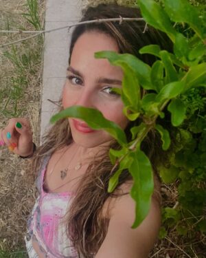 Bihter Dinçel Instagram - 🌹🌸🪻… yazpoz