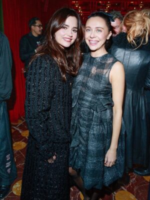 Billie Piper Instagram - To kick off the festive party season MR PORTER’s Brand Director @jeremylangmead & friend @billiepiper hosted a joint birthday party. The dress code was “Dark” and everyone dressed up. 

Friends celebrated to the sounds of @woody_cook and vibereceptor at @upstairs_at_langans

Photos by @jamesdkelly