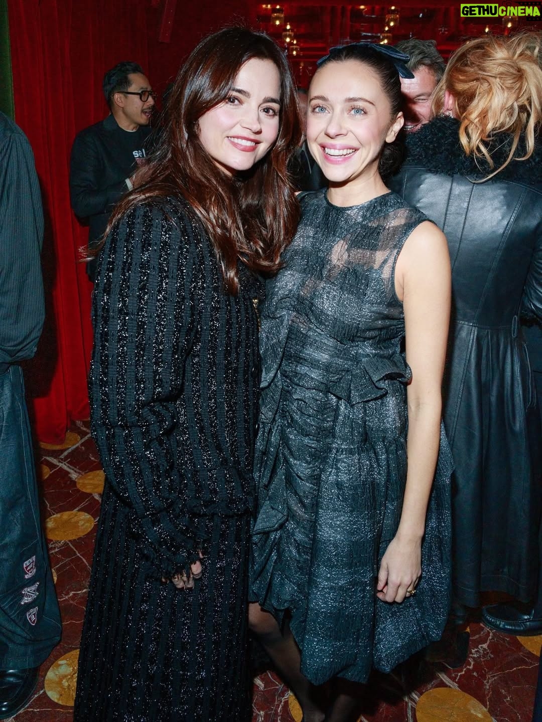 Billie Piper - 28.2K Likes - To kick off the festive party season MR PORTER’s Brand Director @jeremylangmead & friend @billiepiper hosted a joint birthday party. The dress code was “Dark” and everyone dressed up. 

Friends celebrated to the sounds of @woody_cook and vibereceptor at @upstairs_at_langans

Photos by @jamesdkelly