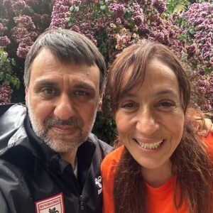 Binnur Kaya Instagram - Eylül yağmurunu karşıladık bugün; sarı-turuncu yağmurları...Kucaklaştık...
Sonbahar,tüm güzellikleriyle gelsin...Hoş gelsin...🍁💛🧡🍁
@polatbilgin