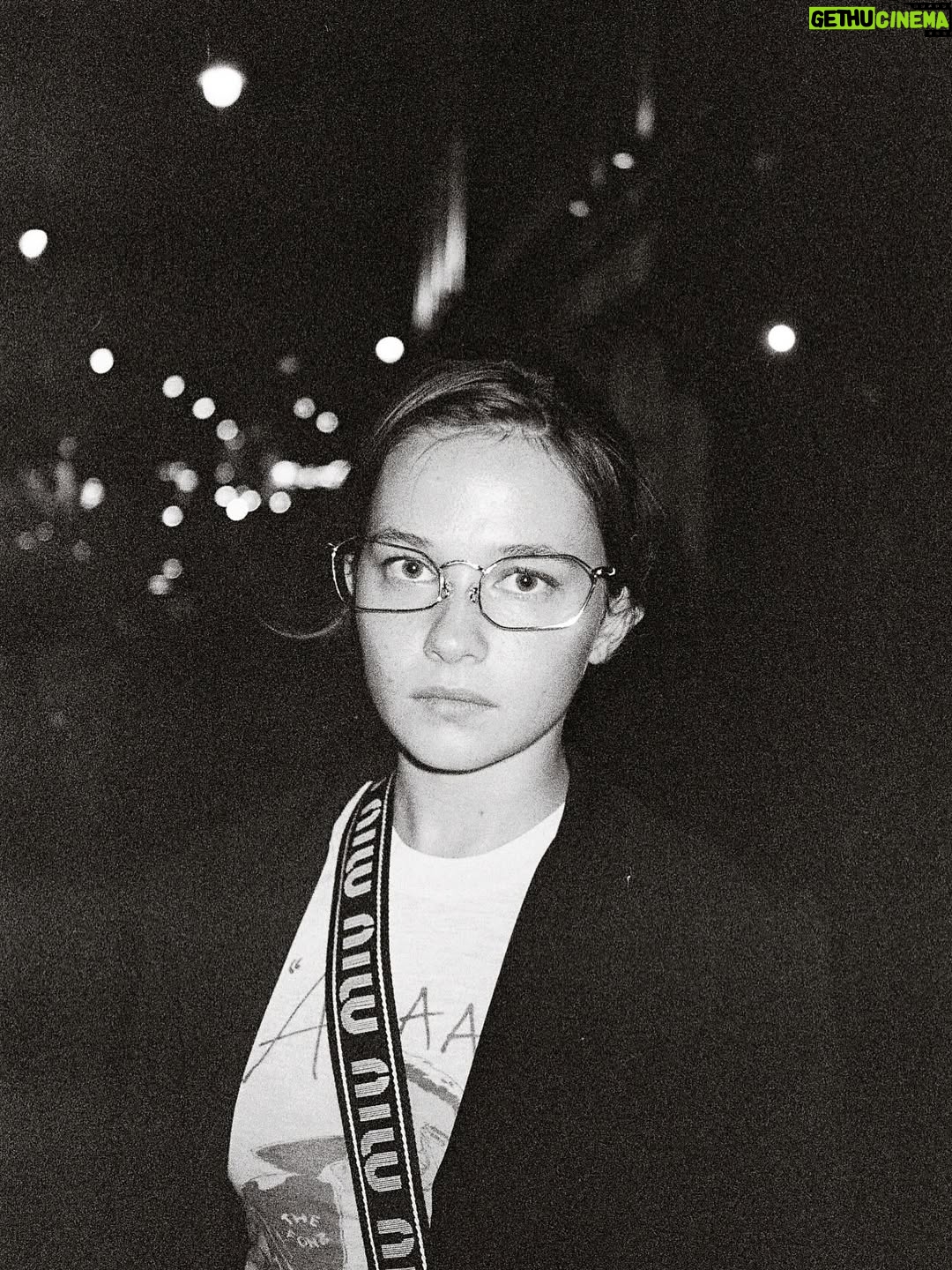 Cailee Spaeny - 83.8K Likes - whose glasses are these?!