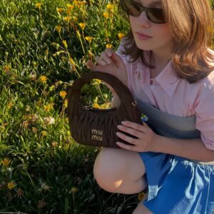 Cailee Spaeny Instagram - @MiuMiu
#MiuMiu #MiuWander #ad