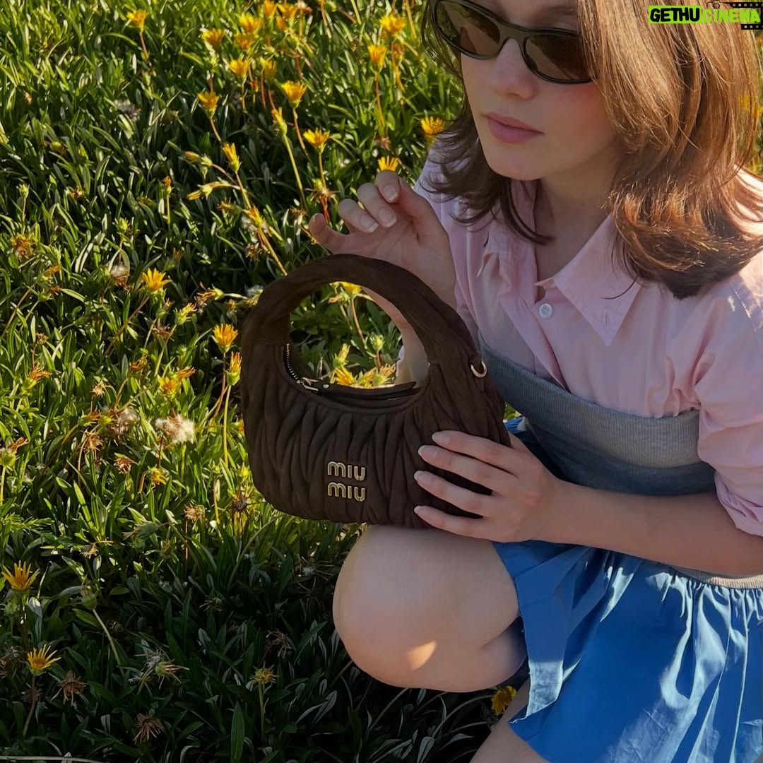 Cailee Spaeny - 79.8K Likes - @MiuMiu
#MiuMiu #MiuWander #ad