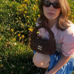 Cailee Spaeny Instagram - @MiuMiu
#MiuMiu #MiuWander #ad