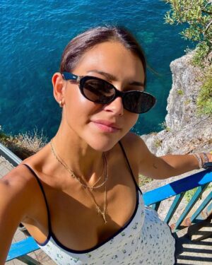 Çağla Boz Instagram - postcards from a summer i’ll never forget 🍓