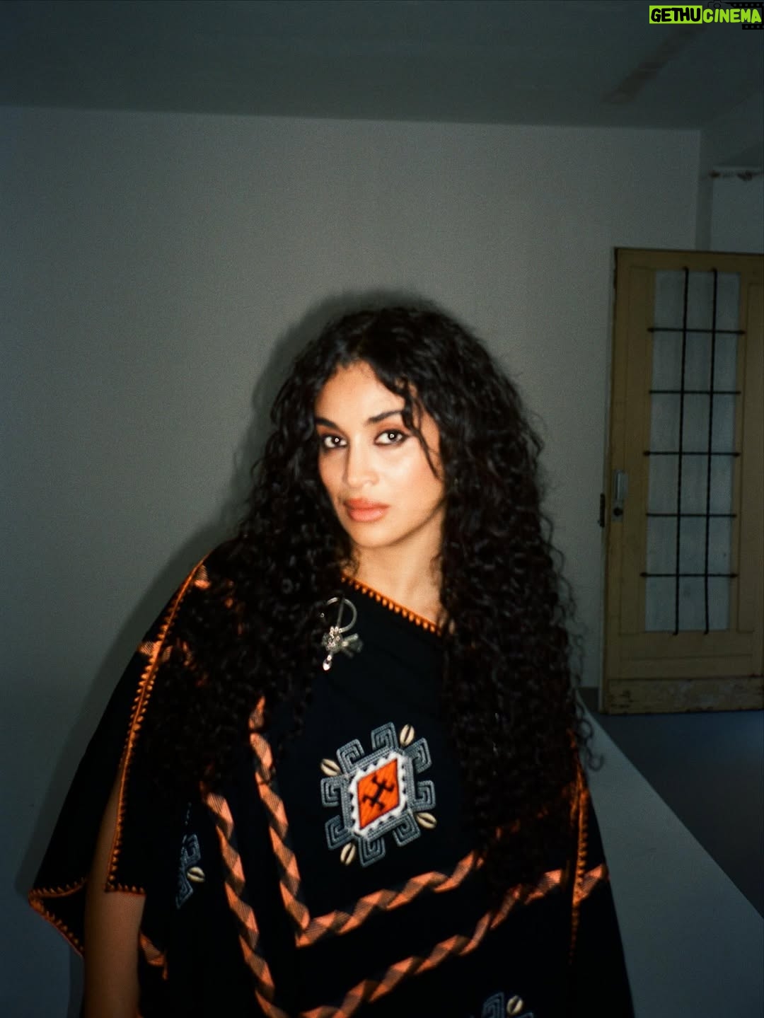 Camélia Jordana - 17K Likes - THANK YOU SO MUCH @crushfanzine 🫶🏻

YOU NEVER FORGET YOUR FIRST CRUSH

Merci de nous avoir suivis avec @ismael.nebchi 📸 dans nos envolées Amazighs Algériennes dans un magazine de mode 🫠

Big love to the whole team 🖤💚🤍❤️

Merci à mon ami chéri @djanisbouzyani pour l’entretien rêvé 
" I LOVE YOU SO MUCH " 🫂💕

@mael.gicquel @arthurmayadoux @lay_dawn_and_watch_ @odilejimenezmua @juliebennadji @abdelkebdani @charlottetourret @florentfarinelli 
@ar_me @latabledeyemma