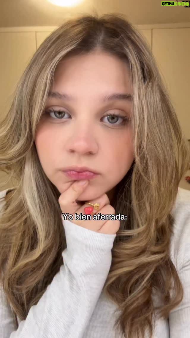 Camila Rivas - 20.7K Likes - Mándaselo a tu amig@ aferrad@ ✨💖🫡 

#reels #humor #comedia #contenido