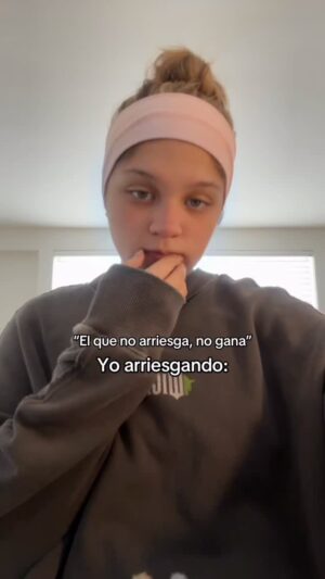 Camila Rivas Instagram - Yo #humor #comedia πβ¨