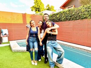 Carla Ballero Instagram - Mis hermanos. Los amo infinito  @balleroa @antonellaballero @silvanaballero