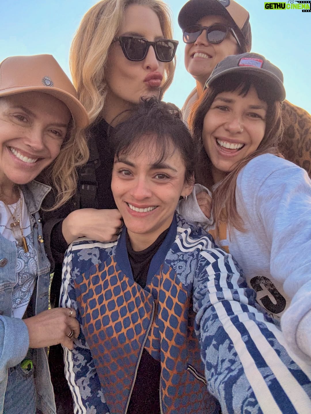 Carolina Arregui - 14.8K Likes - Algunas de tus presas favoritas 💘

@carito_arregui 
@rominanorambuena 
@silvannagajardo 
@paulaureta