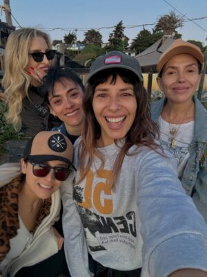 Carolina Arregui Instagram - Algunas de tus presas favoritas 💘
@carito_arregui
@rominanorambuena
@silvannagajardo
@paulaureta