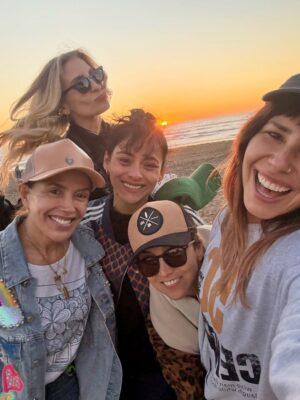 Carolina Arregui Instagram - Algunas de tus presas favoritas 💘
@carito_arregui
@rominanorambuena
@silvannagajardo
@paulaureta