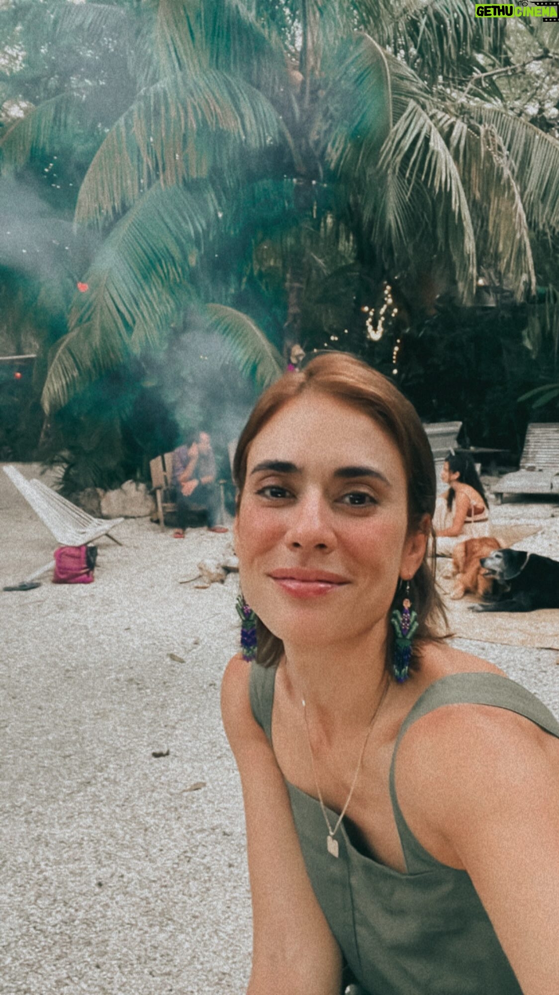 Carolina Ramírez - 10K Likes - Quedan pocos cupos para nuestro próximo encuentro!!! PETIT COMITÉ Playa del Carmen junto a @casa.resonance. Muy feliz con todo lo que se está preparando para vivir juntxs una experiencia única. Quedan menos de 10 cupos. ♥️