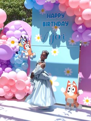 Catherine Kamau Instagram - Njeri is 6 🥹❤️… Happiest Birthday my baby , Thank you for bringing us so much joy . We love you so much 🥹

Decor:  @s_and_s_picnics