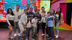 Cecilia Cascante Instagram - Feliz día del padre amor @elyeka
Que Dios te siga bendiciendo con el amor y admiración de tus hijos y nietos por siempre ❤️
@amandacalleb @erickcalle1999_ @adonisky_ @martincalle01