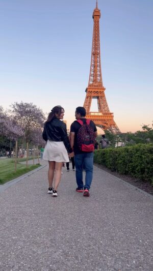Cecilia Cascante Instagram - 🇫🇷 La vida es una colección de momentos… asi que a disfrutar mientras se pueda con la bendición de Dios
Poco a poco les voy a ir subiendo videitos 🫰
#Paris2025
@elyeka
@miriamurillo1