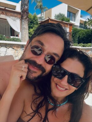 Ceren Benderlioğlu Instagram - İyi ki doğdun be evimin direği KRALLLLL @emirbenderlioglu  ilk dans parçamız ♥️♥️♥️🥹🥹🥹 birlikte yaş almak hiç bu kadar güzel olmamıştı