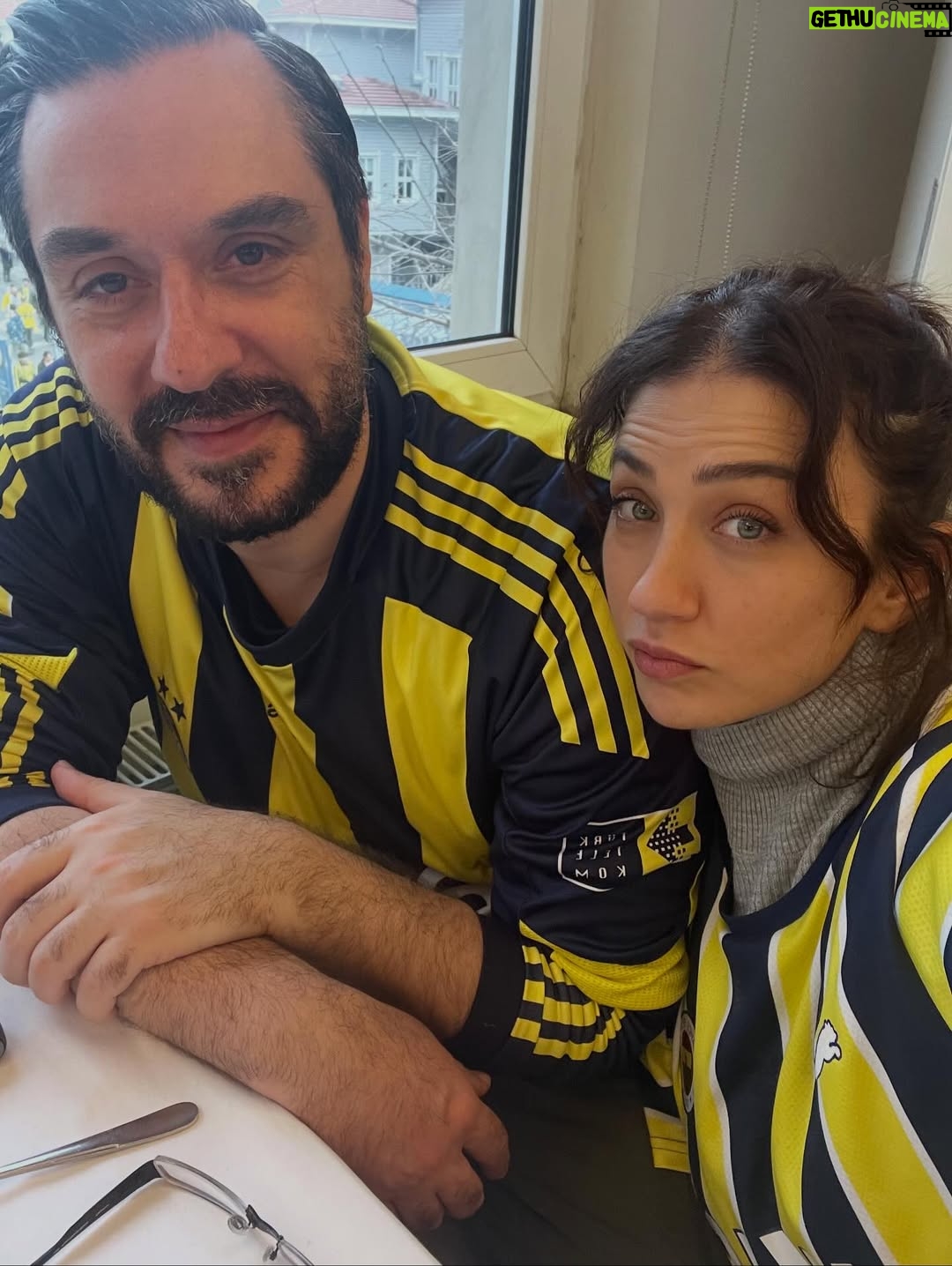 Ceren Benderlioğlu - 135.8K Likes - İyi ki doğdun be evimin direği KRALLLLL @emirbenderlioglu  ilk dans parçamız ♥️♥️♥️🥹🥹🥹 birlikte yaş almak hiç bu kadar güzel olmamıştı