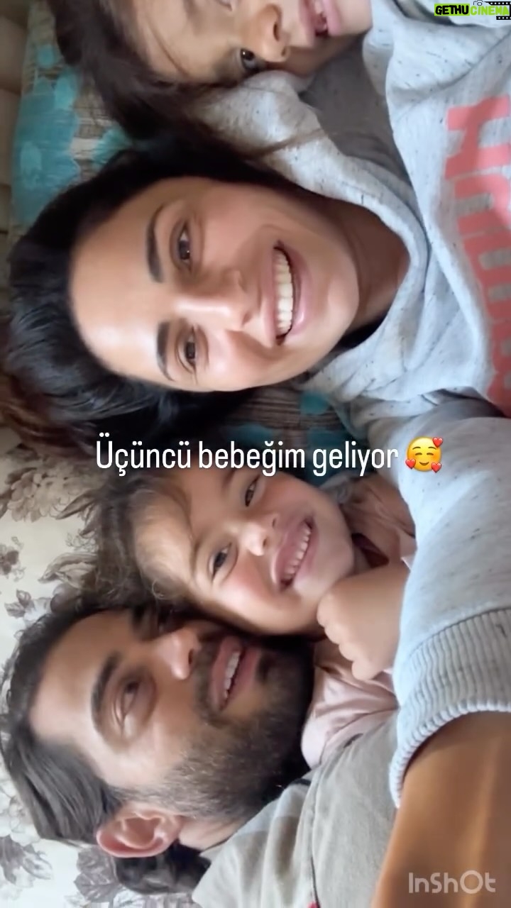 Cevahir Turan - 14.4K Likes - Tam 2 ay önce bugünden… ☺️
Bir can sürprizle tutundu hayata… 🥰
Ve evet, o da yaşamaya hakkıyla geldi. ❤️ 
Sağlıkla kucağımıza almak nasip olsun 🙏
#14weekspregnant