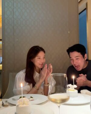Cha Ye-ryun Instagram - 세상에서 제일 행복한 날 ….💗💗💗
너무 고마워 너무 행복해!! 사랑하는 내사람들 이랑 생일 전날💗