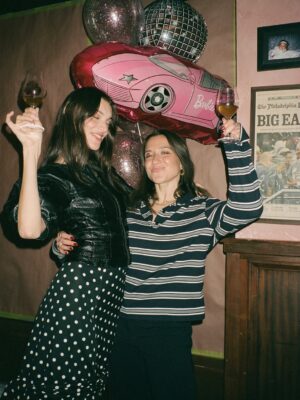 Charlotte Cardin Instagram - 31!!! ♏️🧁💋💜🫀🧚🏼‍♀️☔️🍷🔮