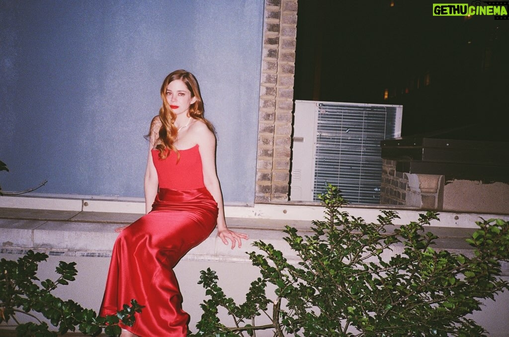 Charlotte Hope - 8.4K Likes - International Emmys ✨⭐️

Styling by @georgiehenley who also lent me the jewellery and helped to look after the baby whilst we were away (what an amazing friend)
Dress by @houseofcb, I didn’t know this brand before but am kind of obsessed with so many of their dresses now, from @byrotation 
Makeup by the gorgeous @michellecoursey 
Hair by @jonathanclarencehair
And thank you to @arlohotels for having us to stay, and especially for the amazing terrace