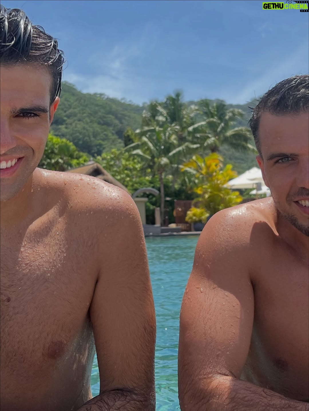 Charlotte Mint - 8.3K Likes - ❤️ joyeux anniversaire à ma moitié, l’amour de ma vie ! Mon frère 🙏🏼 ensemble du premier jusqu’au dernier ! Je t’aime @steve_mint4