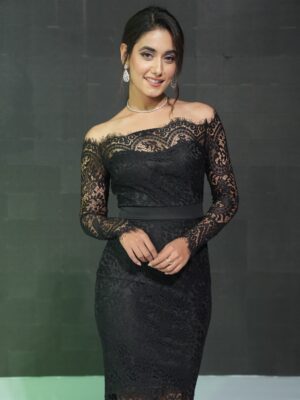 Charvi Tanya Dutta Instagram - Back to black 🐈‍⬛

#blackdress #black #party #blackseason