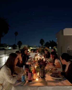 Chelsea Zhang Instagram - 𝓌𝒾𝓉𝒽 𝒻𝓇𝒾𝑒𝓃𝒹𝓈 𝒶𝓇𝑜𝓊𝓃𝒹 𝓉𝒽𝑒 𝓉𝒶𝒷𝓁𝑒 ✨ 

My lil slice of heaven 💛 @third.spacela is my events & hosting page ✨

Celebrated another year with a Baroque Themed Rooftop Dinner— very inspired by my outfit (@shopakira ) and the queens I’m surrounded by in this beautifully complex city ✨ 

The miracle of relationships never fails to amaze me — Each friend a story of divine design. Couldn’t have planned the seats at my table if I tried and i wouldn’t want it any other way ❤️ 

———————-

I love a full event experience — I delight in excellence and details… but also catch me at 6pm crying because I tried to set up a party by myself 🫠. To be met with friends who fly to the rescue, laugh it off and tell me they would have shown up if it  were just two pieces of bread on an barren table 🤣 — healed a lot in little Chels’s heart. 

Thankful for my friends who help head knowledge become heart knowledge by loving me thru every version of myself (especially troll Chelsea — shes a problem. 🧌🤪) 

I pray that this type of community surrounds you and is never taken for granted ❤️✨ 

#community #girlhood #dinnerparty #hosting #perfectionism #birthday #celebration #rooftop #citylife #adulting #adultfriendships #oliviadean #artofloving