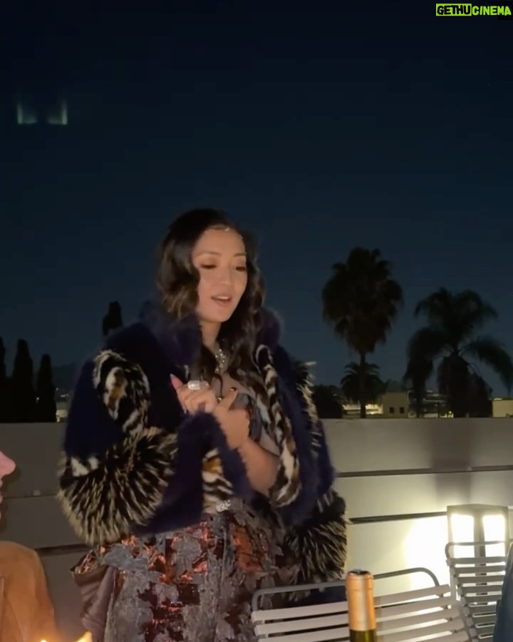Chelsea Zhang - 1.3K Likes - 𝓌𝒾𝓉𝒽 𝒻𝓇𝒾𝑒𝓃𝒹𝓈 𝒶𝓇𝑜𝓊𝓃𝒹 𝓉𝒽𝑒 𝓉𝒶𝒷𝓁𝑒 ✨ 

My lil slice of heaven 💛 @third.spacela is my events & hosting page ✨

Celebrated another year with a Baroque Themed Rooftop Dinner— very inspired by my outfit (@shopakira ) and the queens I’m surrounded by in this beautifully complex city ✨ 

The miracle of relationships never fails to amaze me — Each friend a story of divine design. Couldn’t have planned the seats at my table if I tried and i wouldn’t want it any other way ❤️ 

———————-

I love a full event experience — I delight in excellence and details… but also catch me at 6pm crying because I tried to set up a party by myself 🫠. To be met with friends who fly to the rescue, laugh it off and tell me they would have shown up if it  were just two pieces of bread on an barren table 🤣 — healed a lot in little Chels’s heart. 

Thankful for my friends who help head knowledge become heart knowledge by loving me thru every version of myself (especially troll Chelsea — shes a problem. 🧌🤪) 

I pray that this type of community surrounds you and is never taken for granted ❤️✨ 

#community #girlhood #dinnerparty #hosting #perfectionism #birthday #celebration #rooftop #citylife #adulting #adultfriendships #oliviadean #artofloving