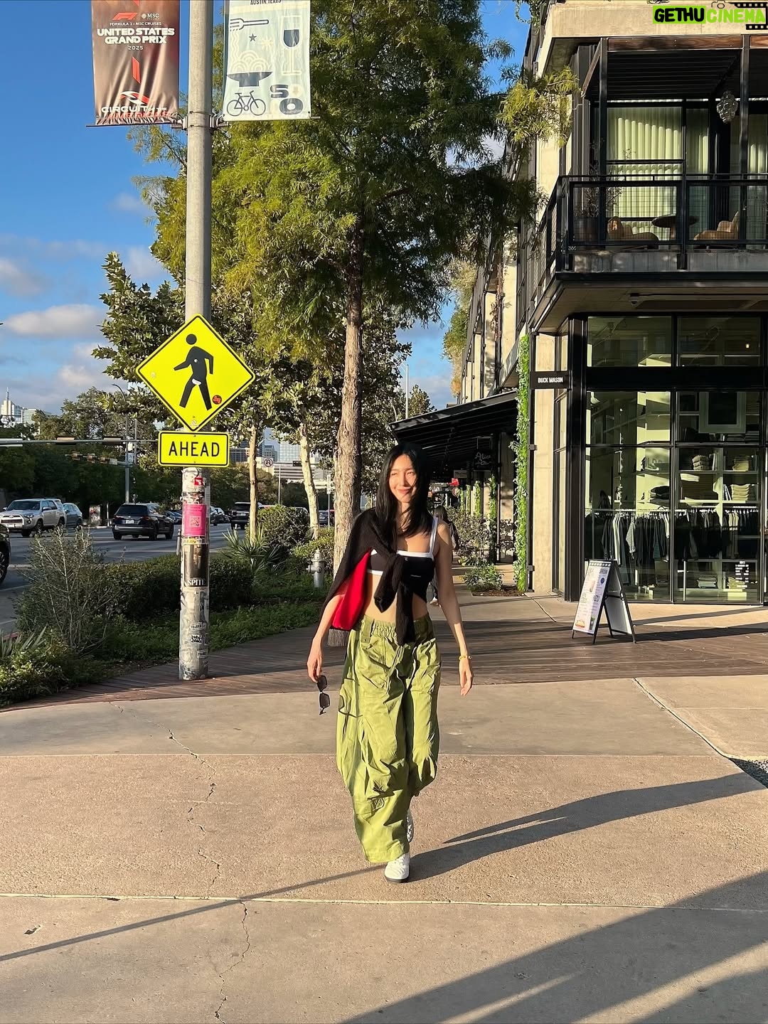 Cheryl Yang - 58.4K Likes - 😊🪻🐮