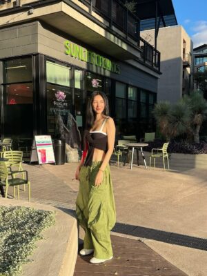 Cheryl Yang Instagram - 😊🪻🐮