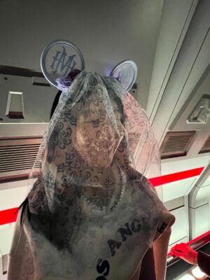 Cheryl Yang Instagram - Disney land ~~~😍😃🎈🧸🎀