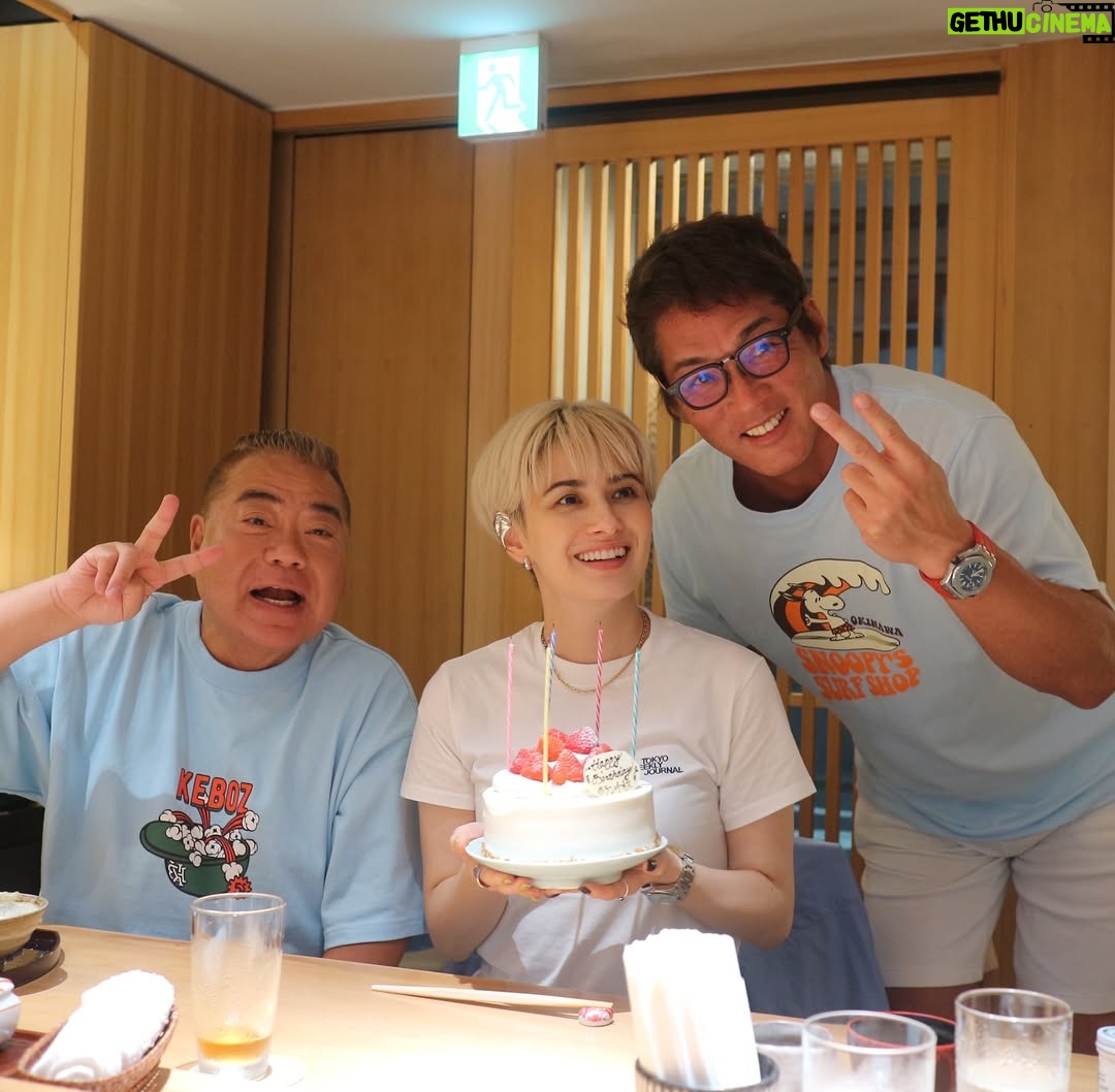 Chiaki Horan - 38.8K Likes - _
出川さん&一茂さん『俺らのことナメてるでしょ？』
と聞かれて、

私「ナメてます。」と答えても笑って許してくれる
大好きな先輩方です。

ありがとうございます☺️🙏🩷