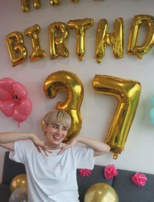 Chiaki Horan Instagram - _
9/28に誕生日を迎えました🎂
多くの方や現場にお祝いしていただけて、みなさんの存在が私の人生を照らしてくれています✨
インスタやYouTubeにもコメントをくださって、ありがとうございます🥰

そして、両親にもらったこの人生。
また1年を無事に生きられたことが嬉しいです✨

「人生常に今がピーク！」をモットーに、
今年も一番幸せで一番特別な誕生日でした🎊

毎年恒例のインスタライブはどこかでやらせてください🕺🩷

たくさん写真を撮ってもらったので、しばしお付き合いくださいませ✨