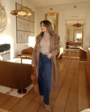 Chloe Lloyd Instagram - Last years autumn looks I’d wear again 🍂

#autumninspo #autumnfashion
