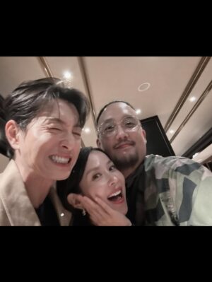 Cho Yeo-jeong Instagram - 영화. 극장. 그리고 사람들. 🌟