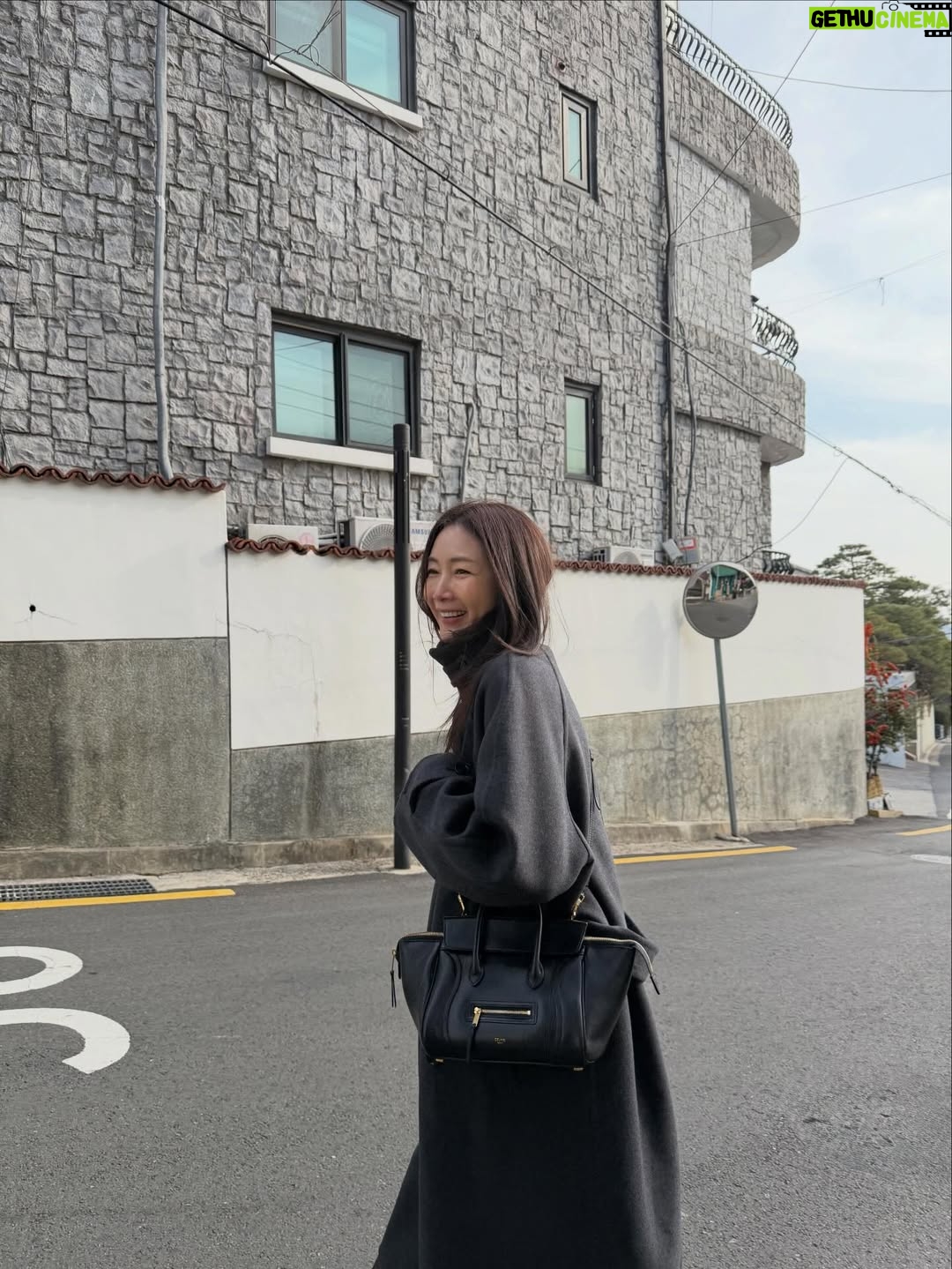Choi Ji-woo - 25.2K Likes - ❄️🖤🥶🖤