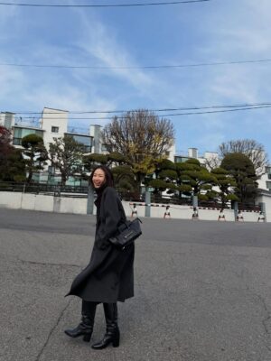Choi Ji-woo Instagram - ❄️🖤🥶🖤